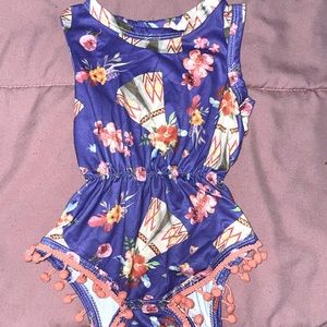 Boutique 0-3 romper